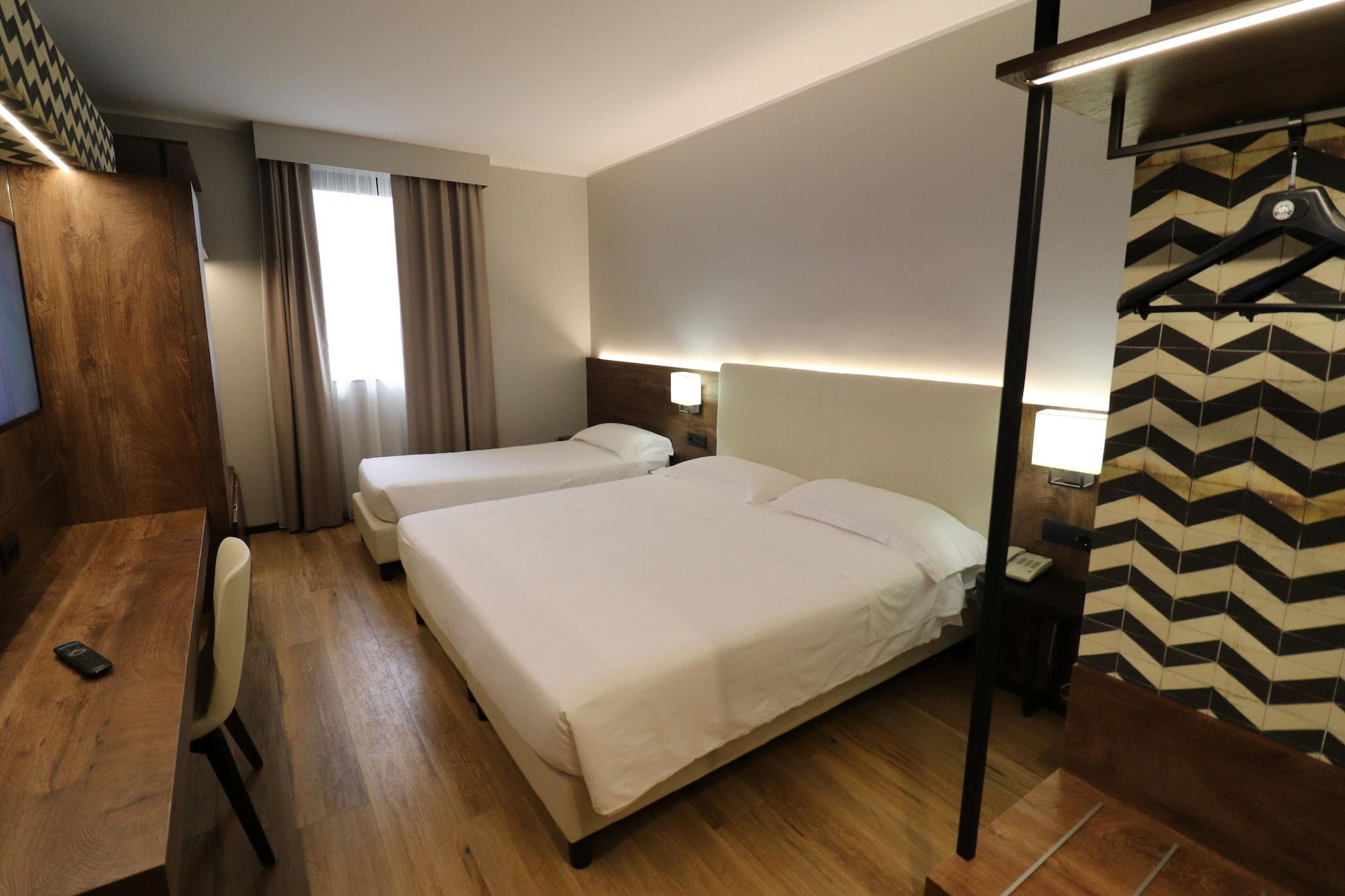 Hotel Domenichino Милан Экстерьер фото
